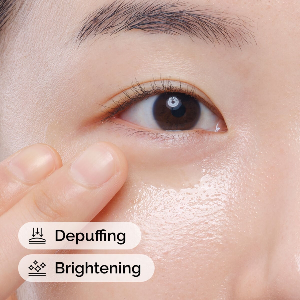 caffeine-solution-5-egcg-eye-serum-k5 ord-caffeine-solution-egcg-model-application-with-benefits.jpg