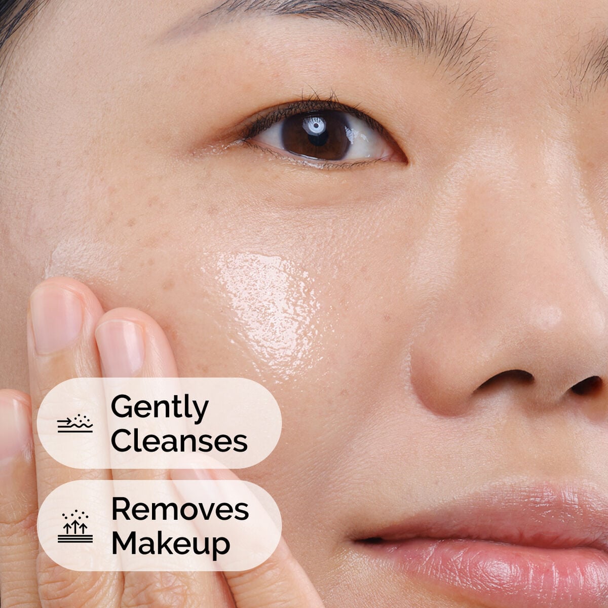 squalane-cleanser-p0 ord-squalane-cleanser-model-application-with-benefits.jpg
